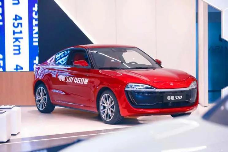 郑州长安奔奔燃油版新车,全新奔奔