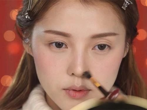 不会化圣诞妆？Pony大神来手把手教你