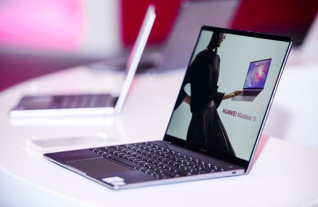 22款华为matebook13非触屏评测,2019款华为matebook13