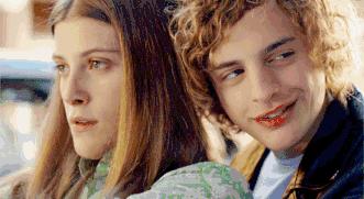 *欲情**疯狂、*社会反**，他美得像梦露却杀人无数