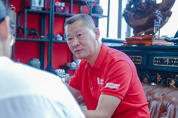 劲浪体育赵瑜办公室,劲浪赵瑜个人资料简介