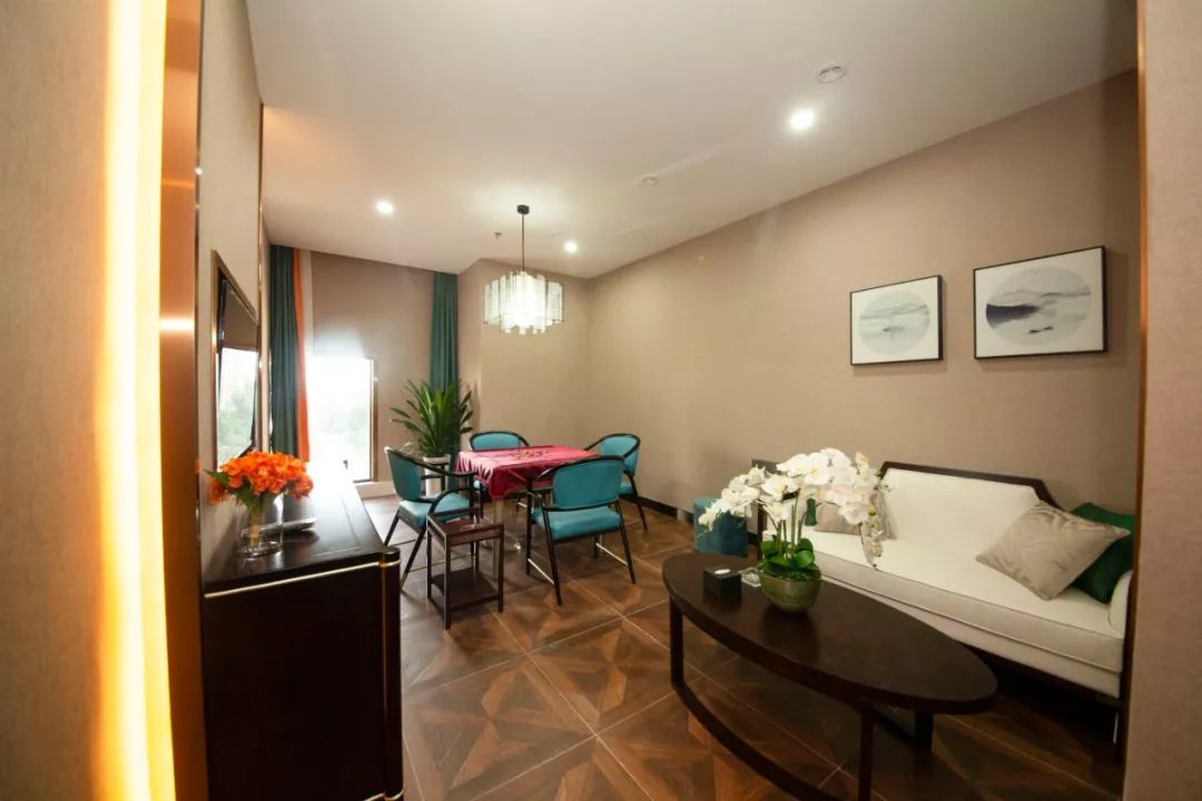 成都高档水汇温泉,成都尚公馆水韵水疗正规么