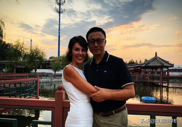 李阳疯狂家暴,疯狂英语李阳家暴前后