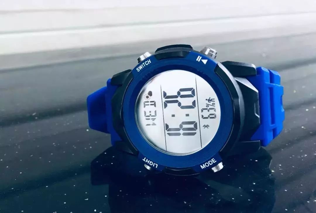 99鍏冪殑d1鎵嬭〃,d1sport鏅鸿兘鎵嬭〃