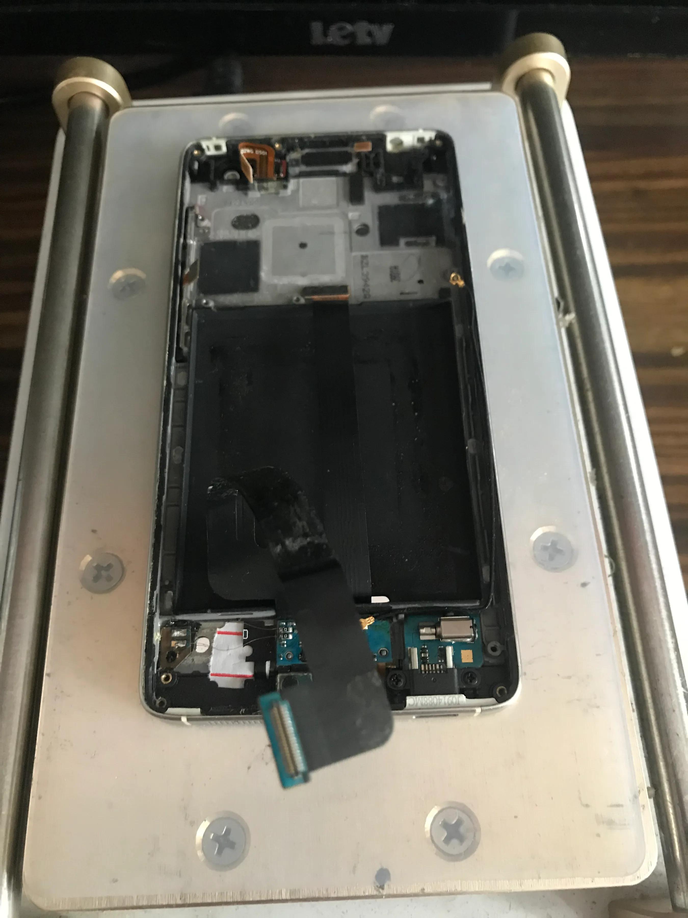 小米4外屏拆解,小米一代换屏视频