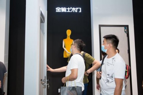 金骑士木门图片欣赏,金骑士木门电话