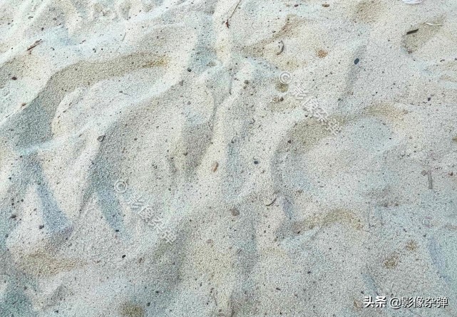 长沙梅溪湖小孩玩沙子,长沙梅溪湖游玩孩子