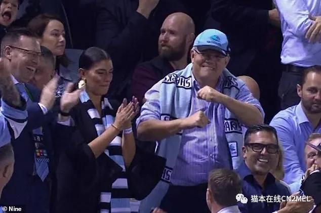 莫里森看球赛视频,莫里森接受采访完整版