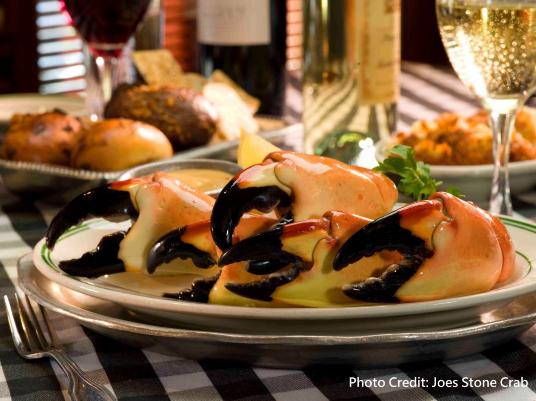 每年只开7个月赚进3800万美金！这家只卖蟹螯经营出百年老店