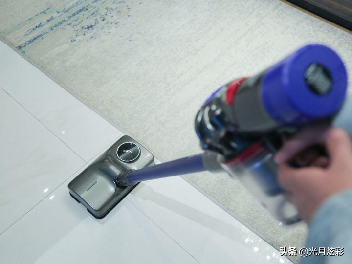 家里有了戴森还用拖地吗,戴森吸地完还用拖把拖地么