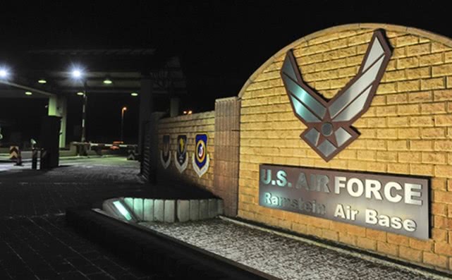 5名恐怖分子买了枪支和*弹炸**，疫情中欲袭击美军，都戴口罩难分辨