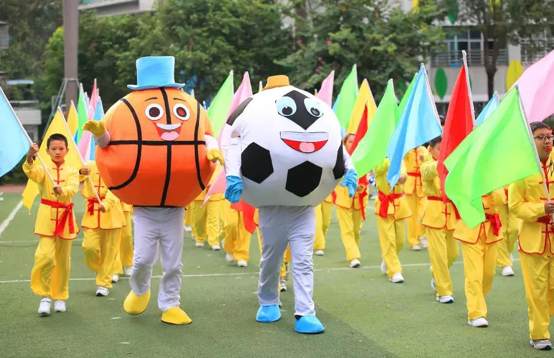 深圳踢足球第一的小学,深圳市足球比较好的小学