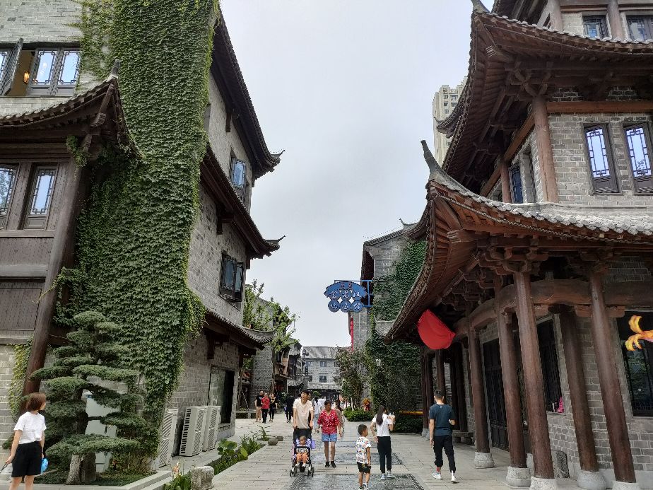 合肥撮街pk贡街,合肥贡街美食一条街