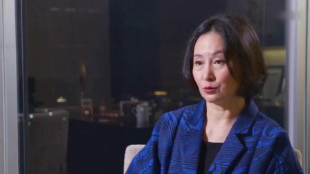 何超琼的传奇人生,何超琼的智慧与超凡的能力