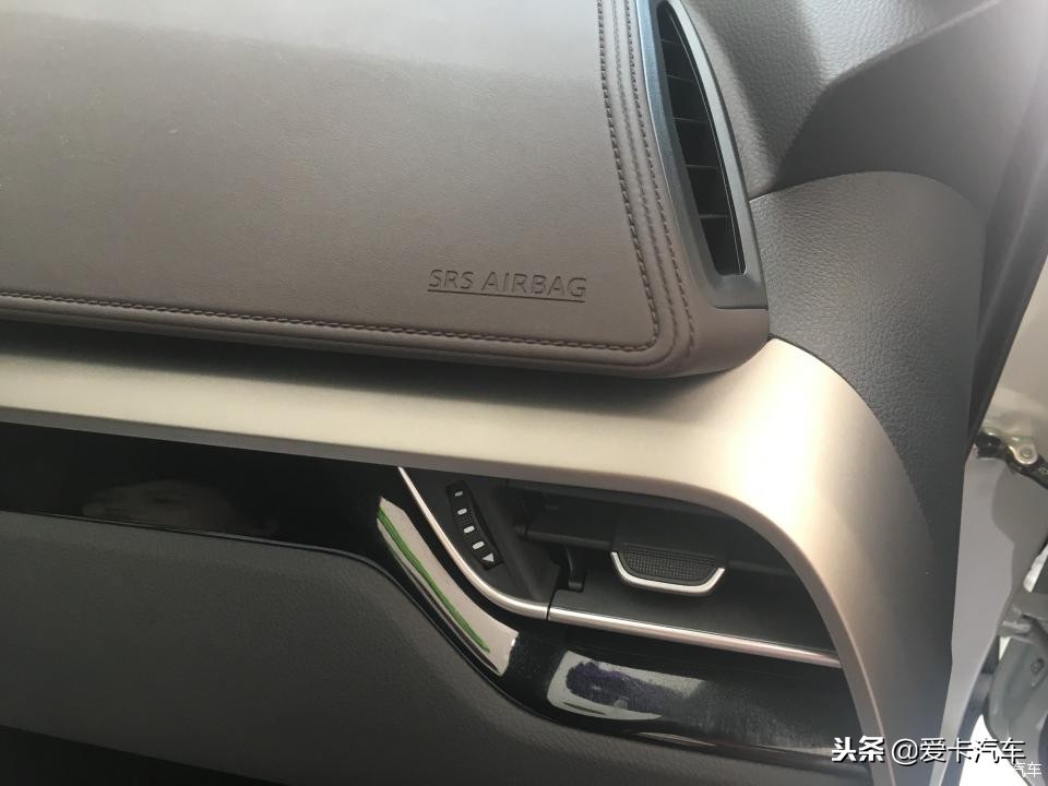 丰田c-hr豪华版提车实价,丰田c-hr提车价格