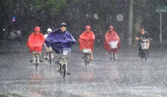 深圳暴雨导致多少人死亡,深圳暴雨11人遇难怎么看