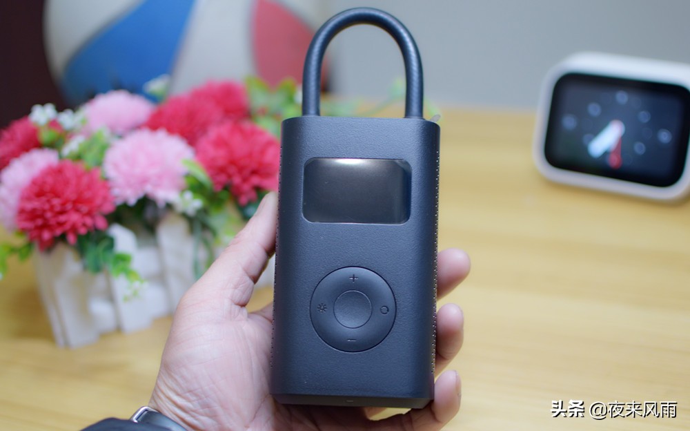 小米电动汽车充气神器,小米充气宝适用所有电动车吗