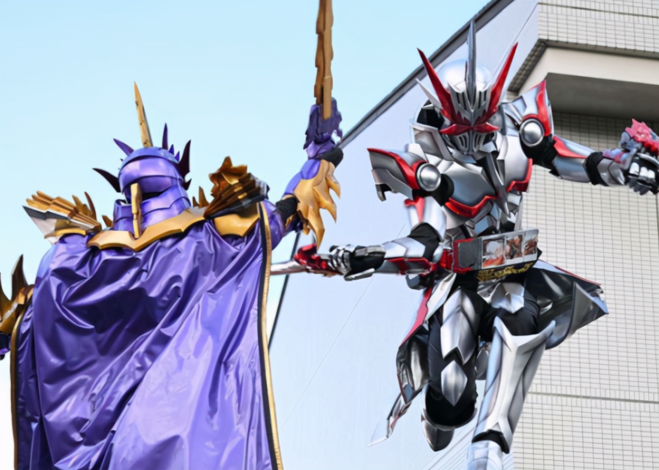 假面骑士圣刃邪王之龙如何封印剑,假面骑士圣刃邪王飞龙必杀技