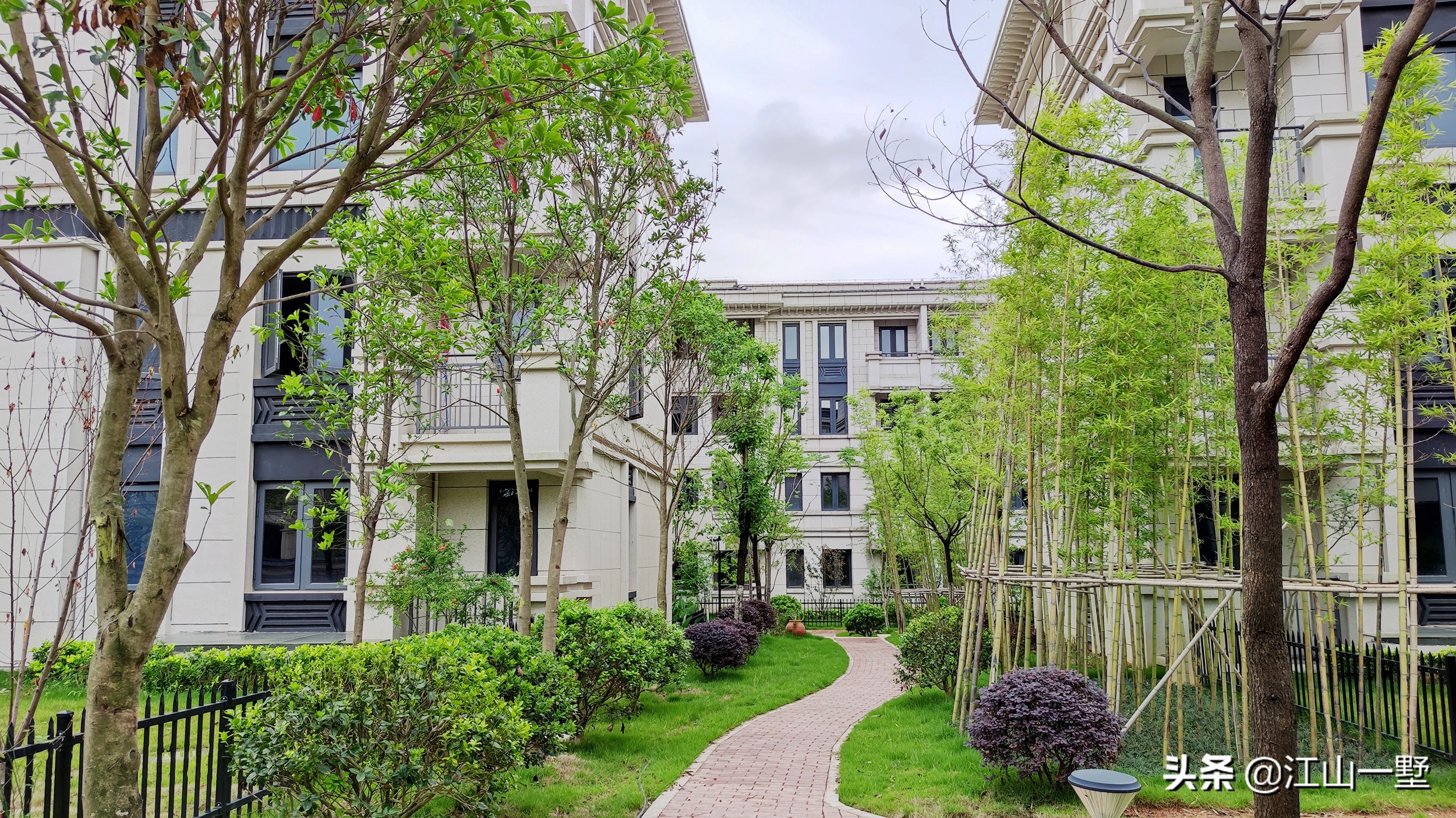 幸福城烂尾楼业主搬出后续,大同凯德世家幸福城会烂尾吗