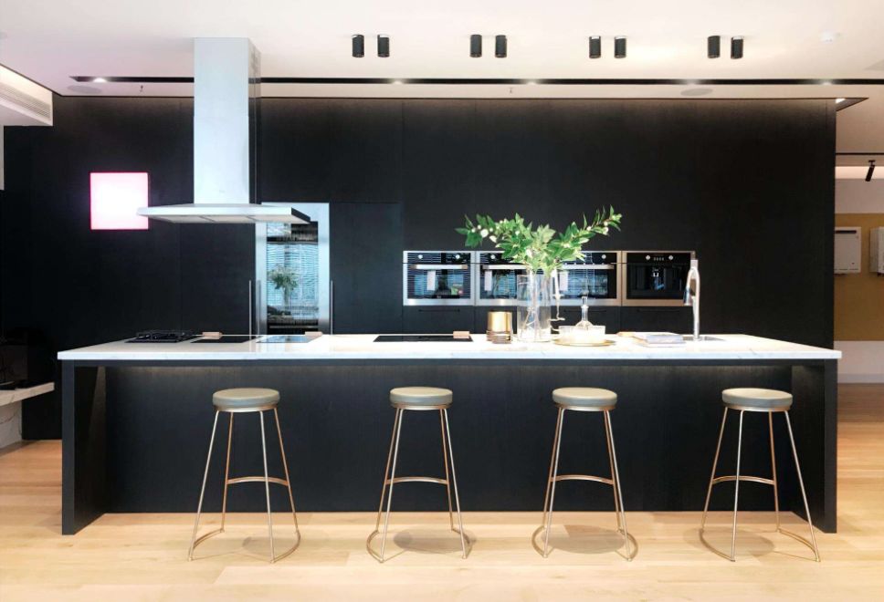 几百万元别墅吊灯,10万一次的吊灯保洁费