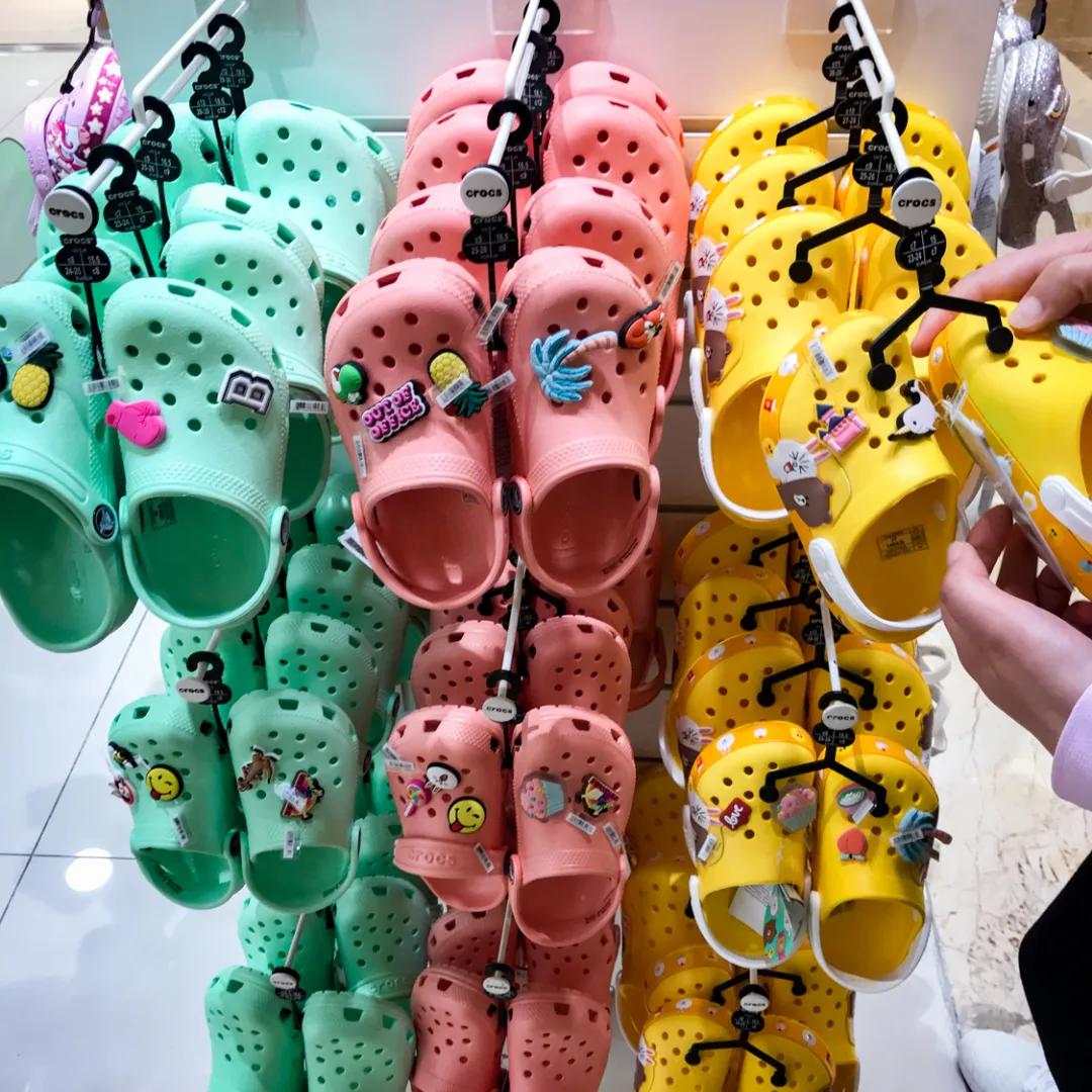 儿童哪一款凉鞋最好,哪个牌子的儿童凉鞋好穿推荐