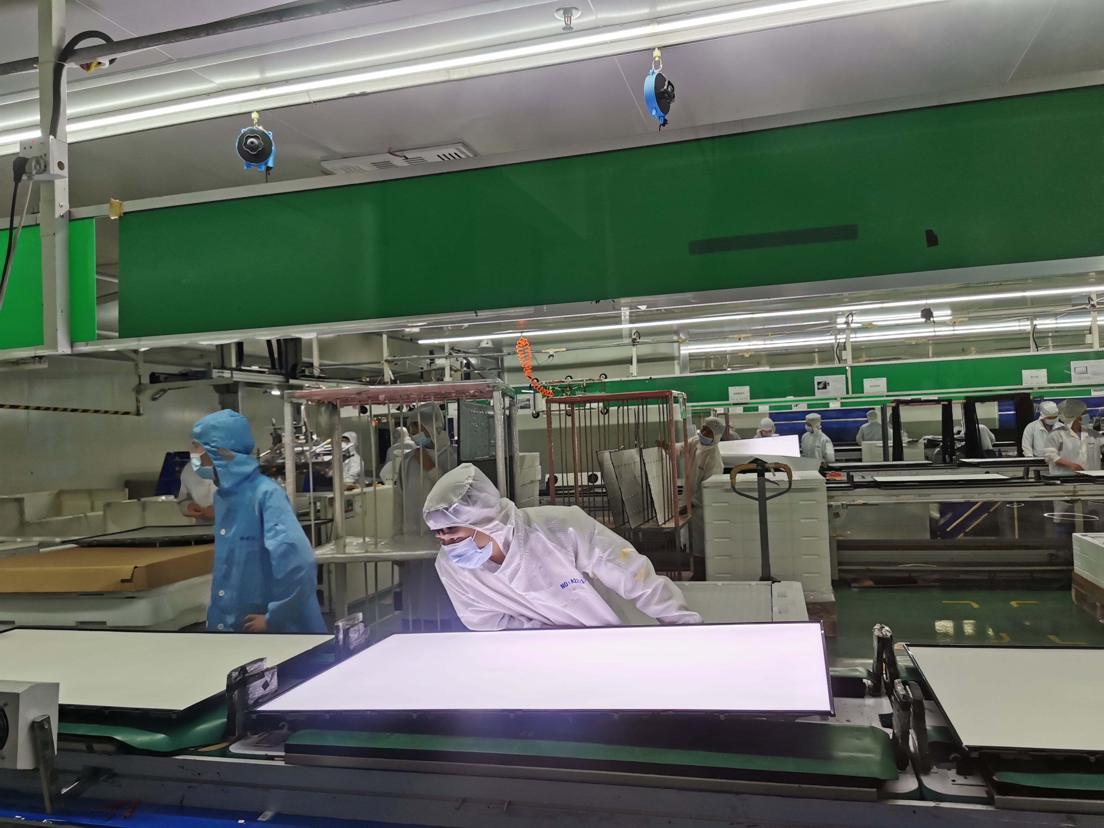 兆驰董事长顾伟的妻子,深圳兆驰集团董事长顾伟