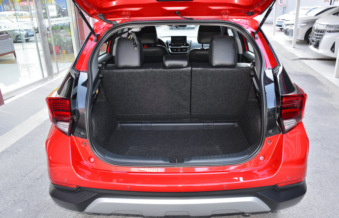 致炫比飞度小多少,致炫比飞度省油