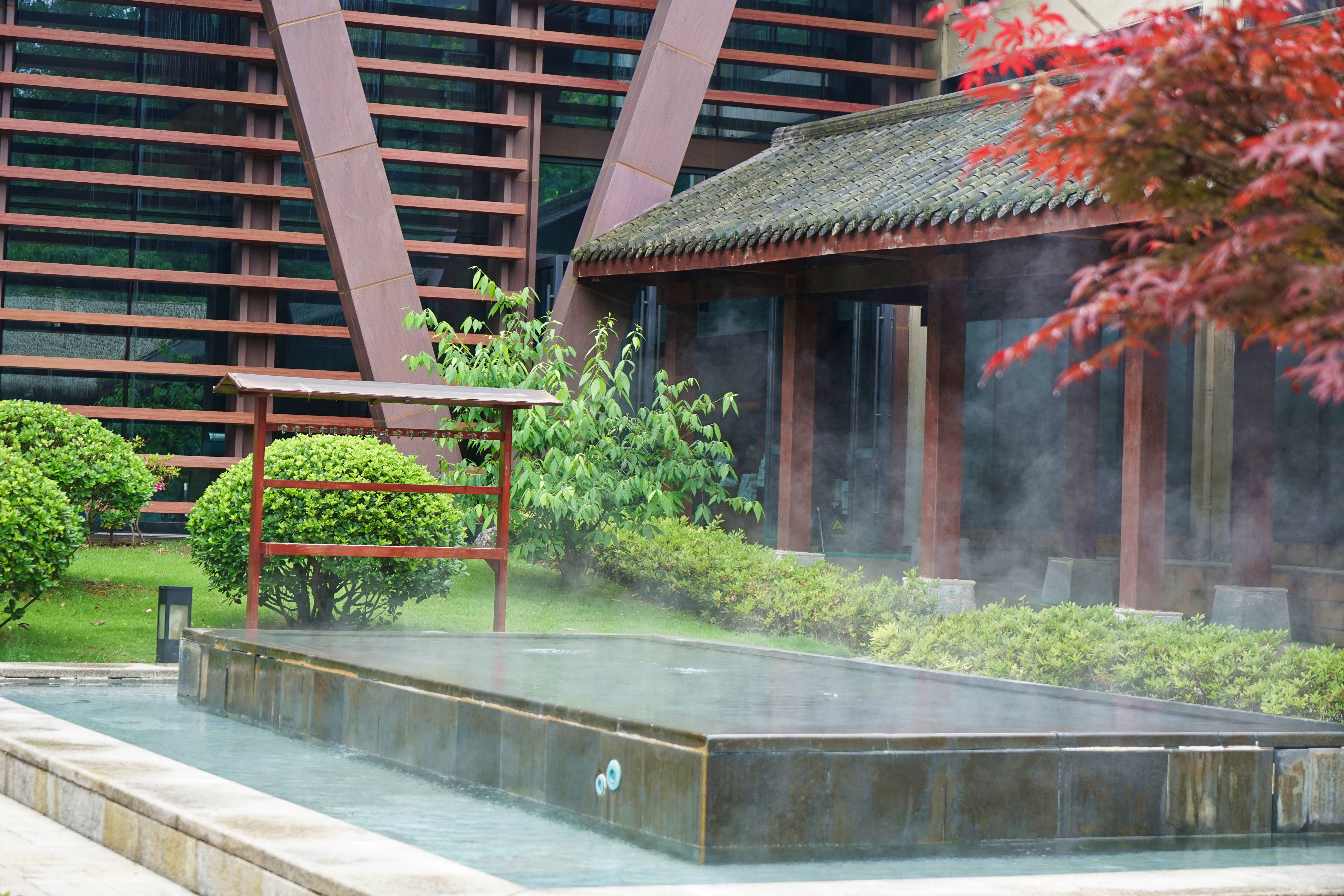 重庆周边山区哪里有温泉,重庆周边泡温泉一日游最佳景点