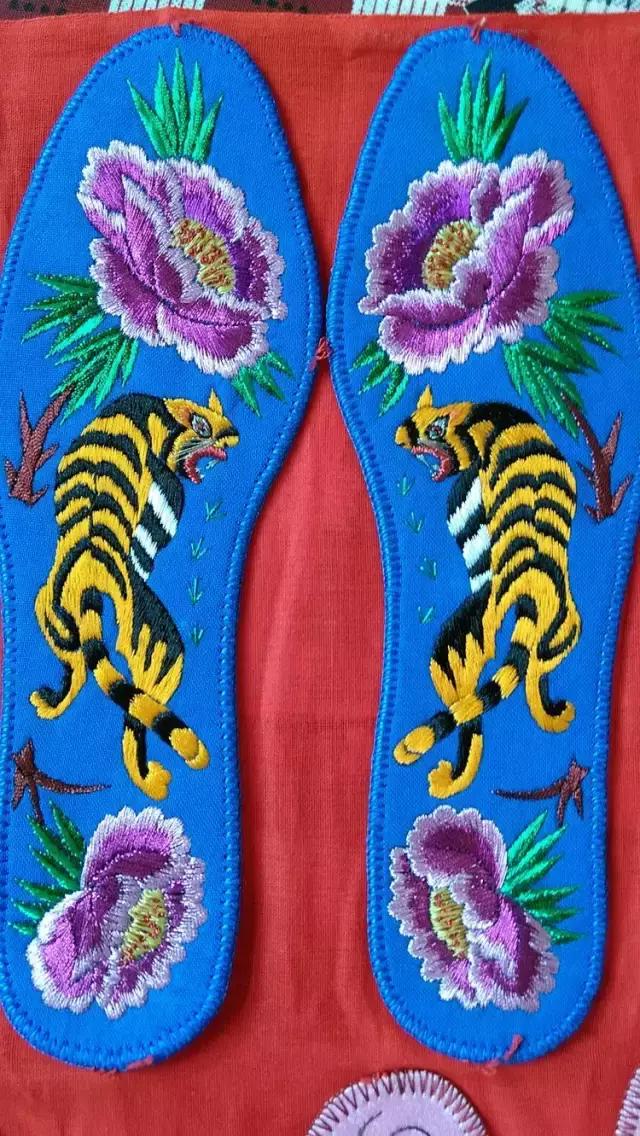 刺绣鞋垫图案大全图解,刺绣各种鞋垫图案