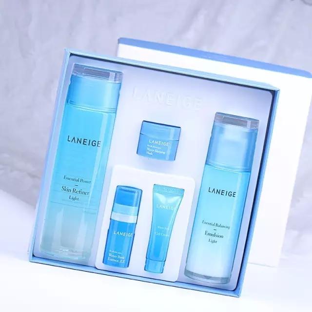 冬季适合什么补水套盒,夏天保湿补水护肤品套盒推荐