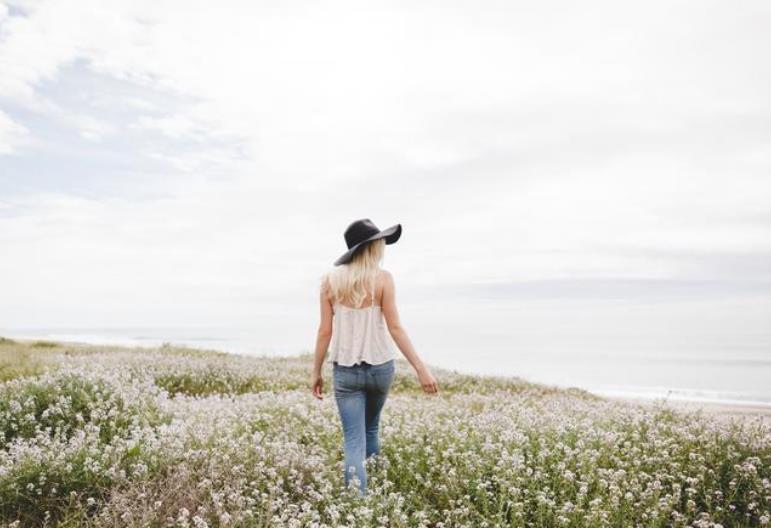 被孤立后变得不合群了怎么办,人生建议不要和被孤立的人交往