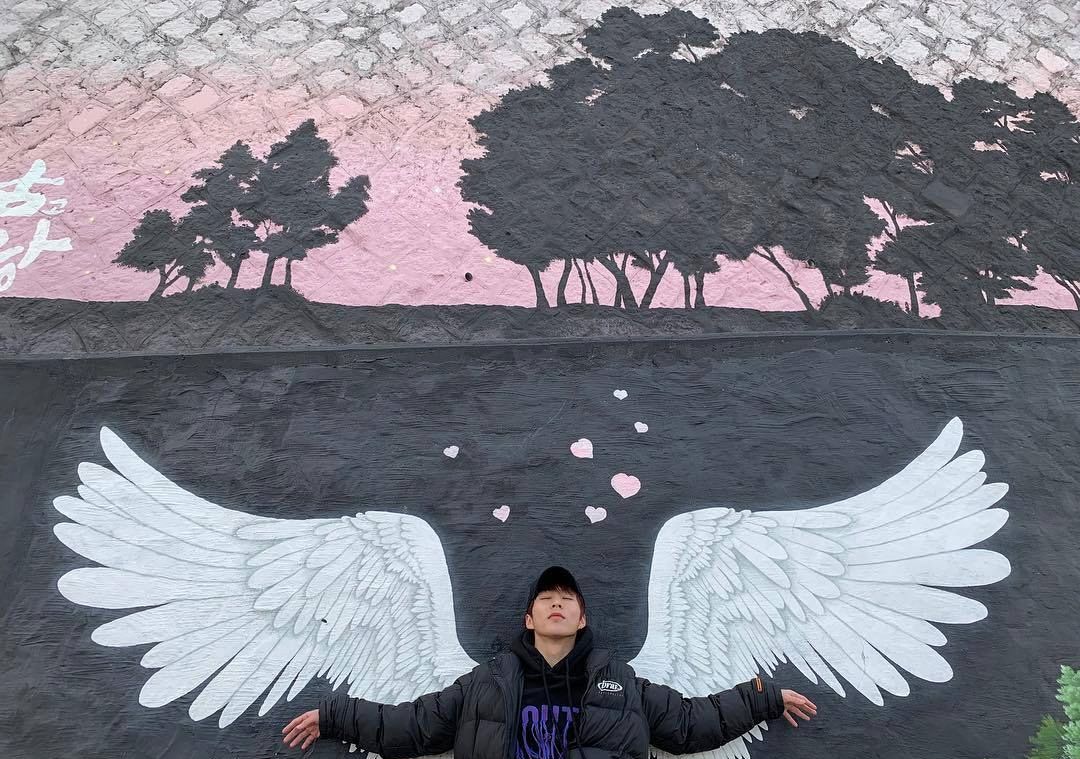 exo金珉锡一步跨全团,exo金珉锡在队伍里是什么位置