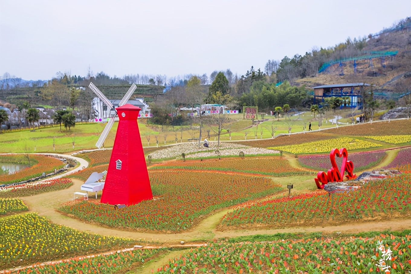 黄山西递古村落景点简介,黄山市西递古村落图片