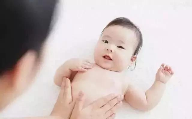 新生儿肚子按摩排气操0-3个月,宝宝肚子胀气抚触操