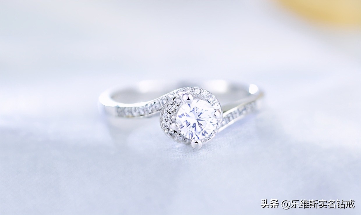 18k金钻戒一般多少钱,18k钻戒多少钱一克