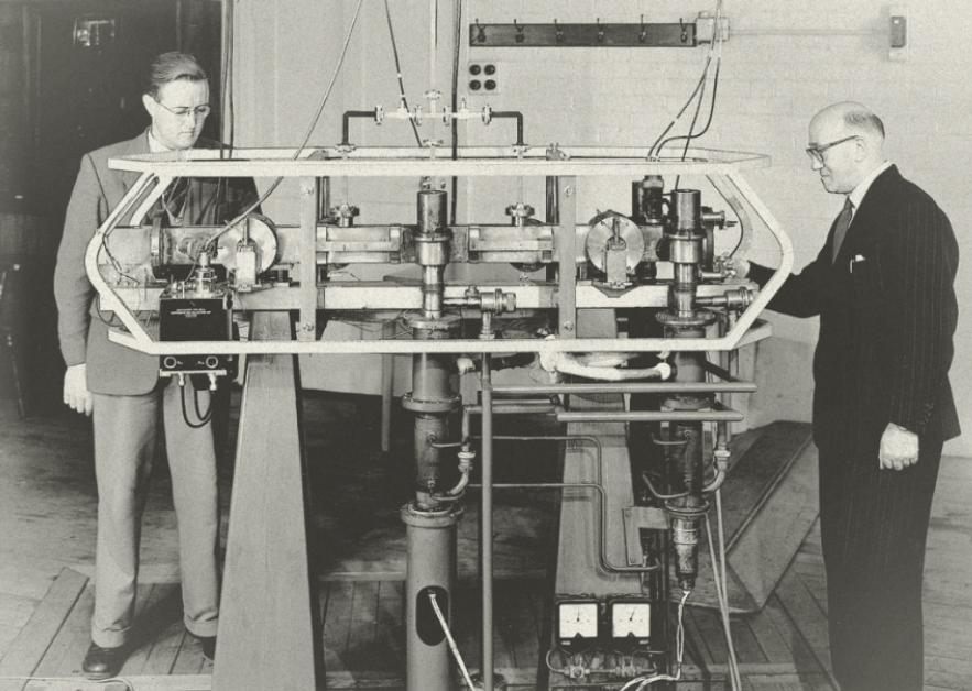 一光年的距离光需要多久才能到达,光走完一光年需要一年吗