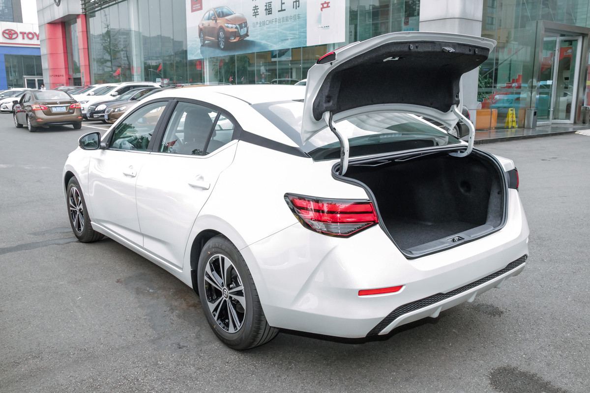 天籁60年,小天籁2014款