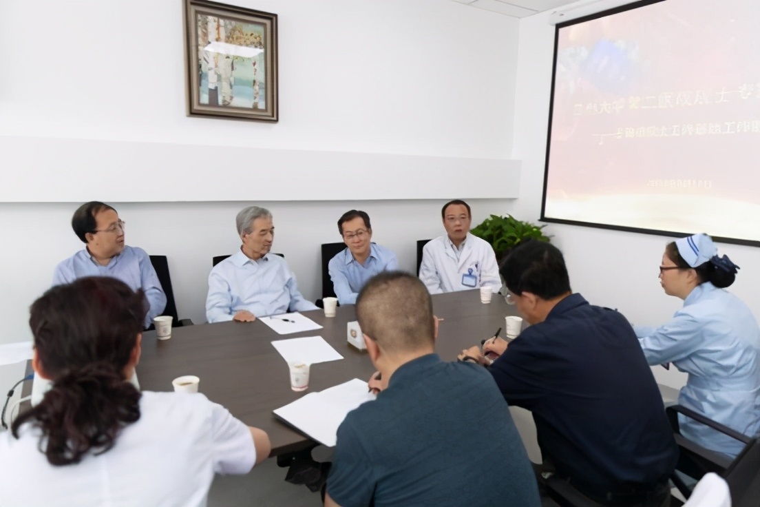 鍏板窞甯傜瀛﹂櫌闄㈠+涓撳,鍏板窞甯傜鍗忓伐浣滅珯