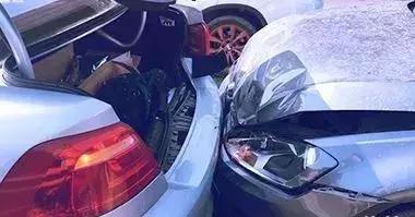 车被撞对方耍赖了怎么办,车被撞了对方全责耍赖怎么办