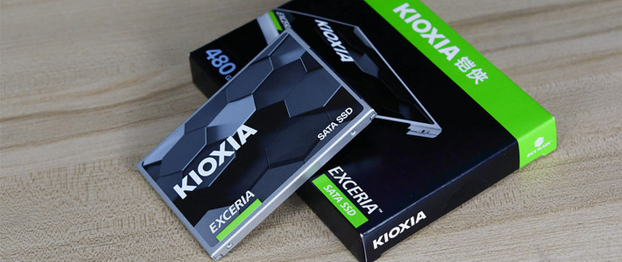 「超逸酷玩」东芝存储改名铠侠新款TC10SSD固态硬盘来安装黑苹果