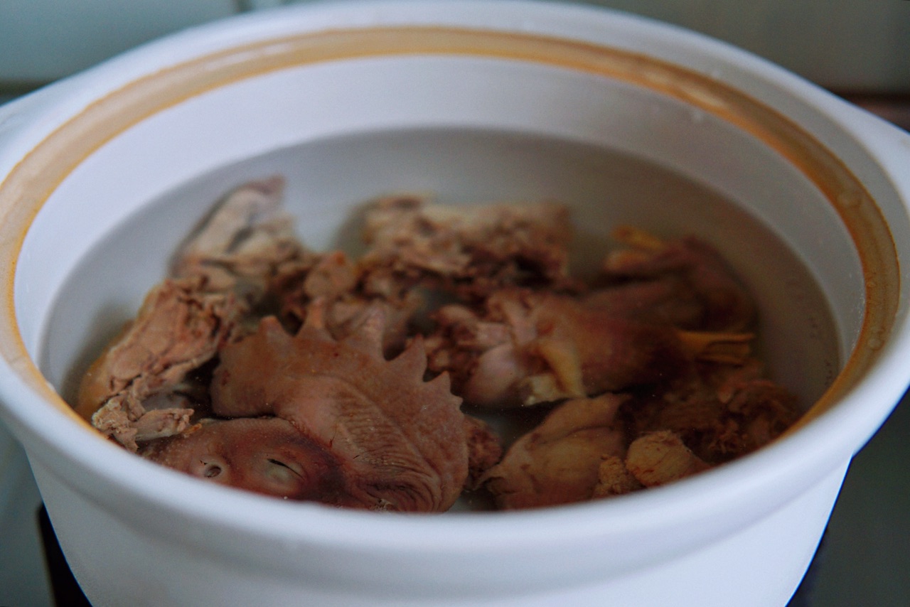 猴头菇鲍鱼鸡汤健脾养胃滋阴养血,干猴头菇煲鸡汤的做法