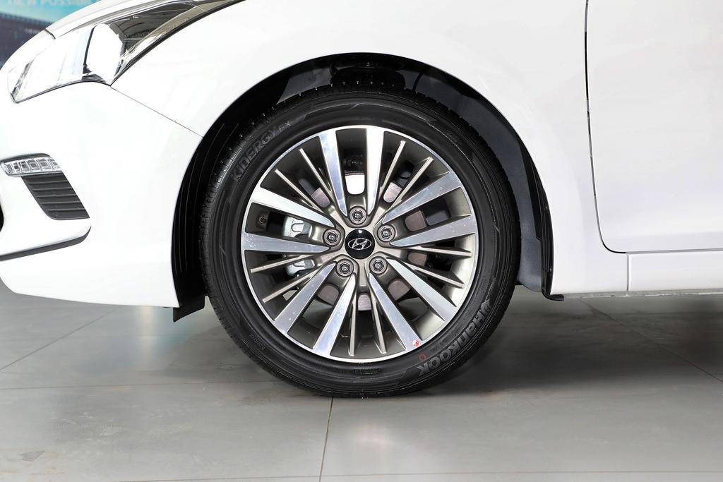 新款名图优点缺点,想买家用自吸2.0的