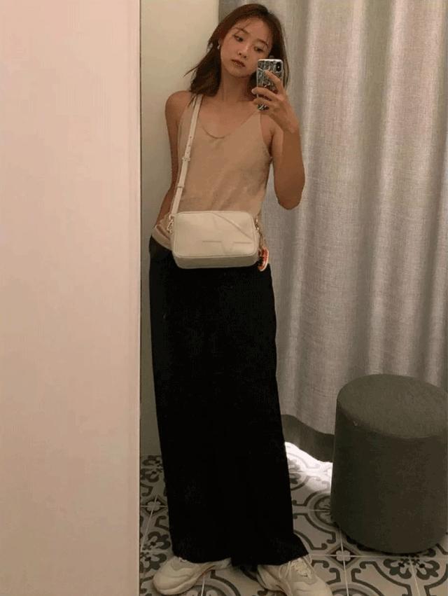 平胸的和胸大的怎么选,平胸跟胸大怎么选