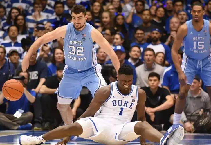 nba鐘跺厓韪╃垎闉嬪瓙,nba鐘跺厓韪╃垎鐞冮瀷