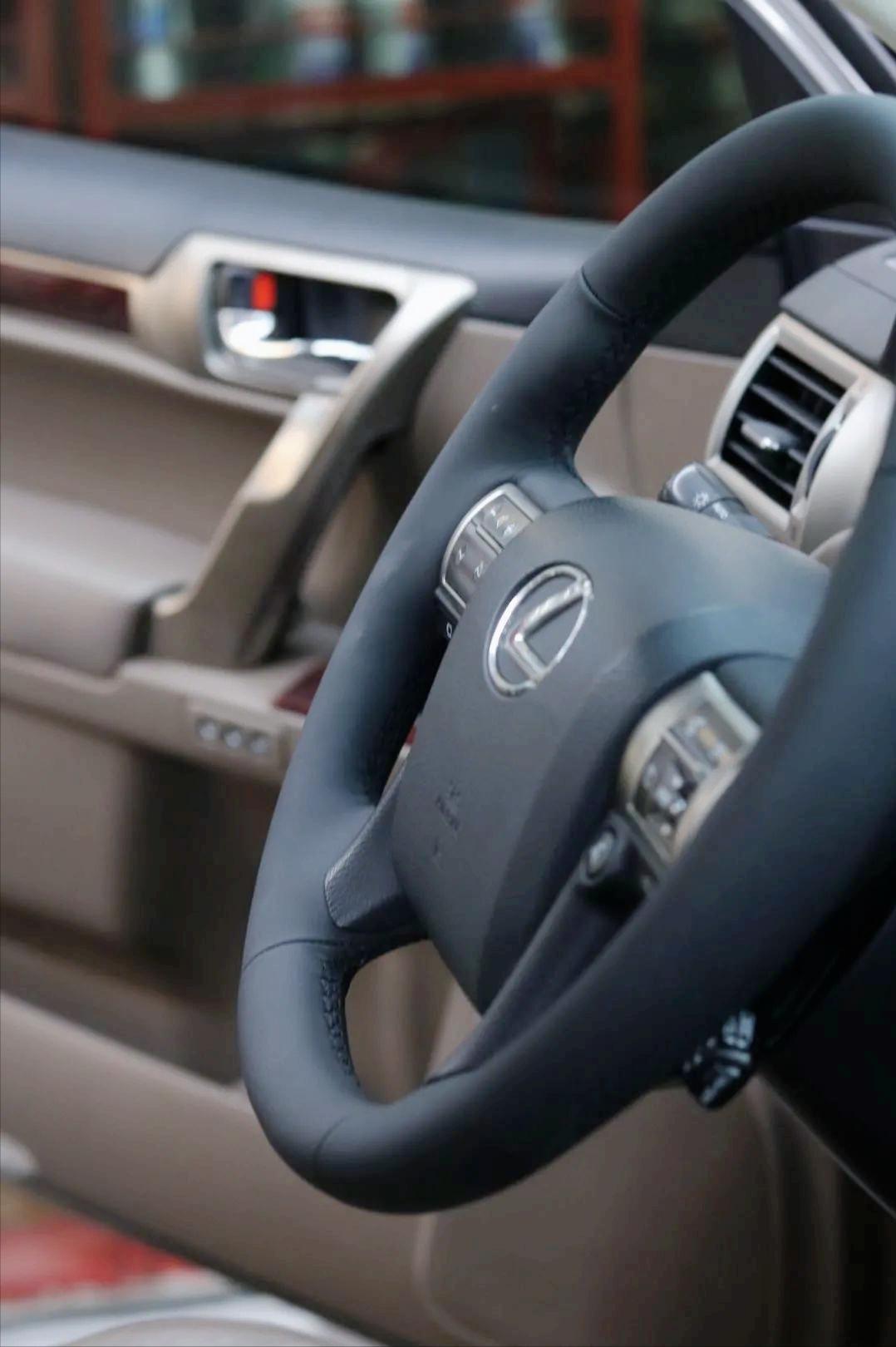 怪兽修车翻新奥迪q7,怪兽修车翻新视频