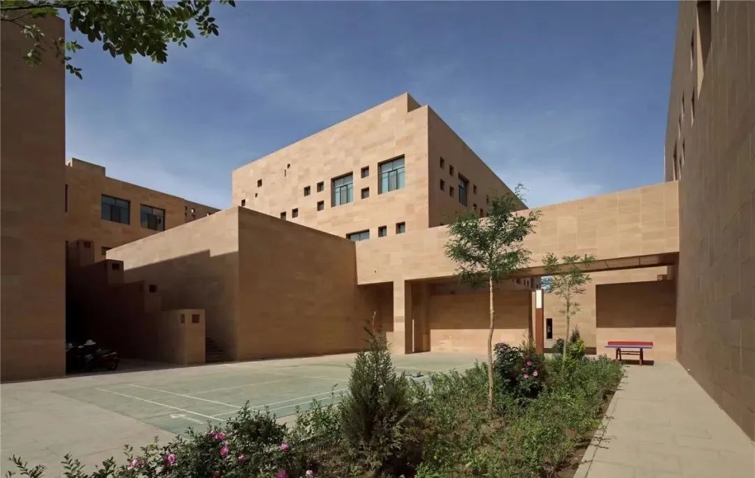 王绶琯院士,李薰院士