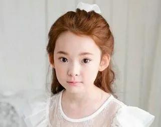 适合幼儿园小盆友扎的头发,小朋友怎么扎头发最好看
