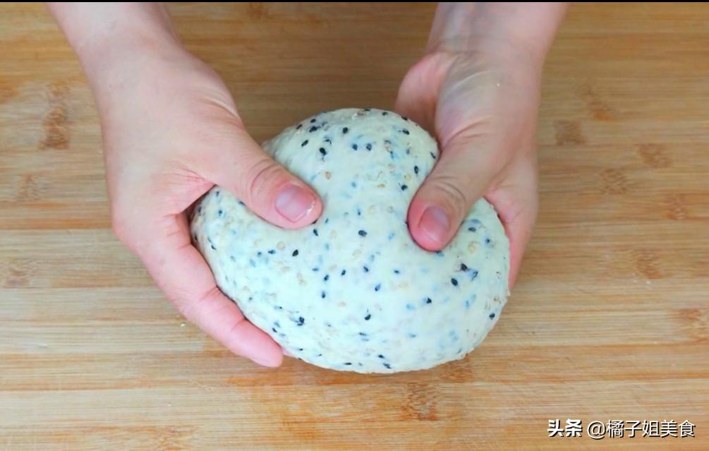 面粉最简单好吃做法,面粉最新做法