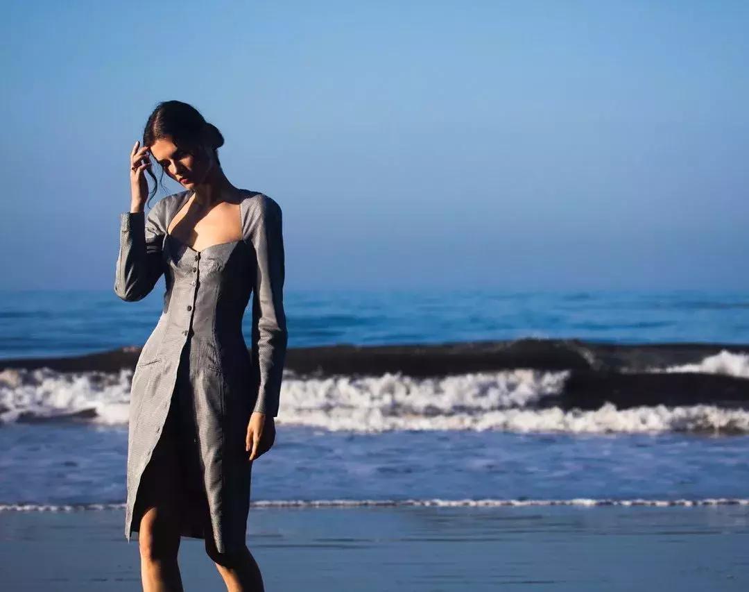 每次穿衣服的时候都觉得难受,瘦了之后穿衣服的感觉真的很舒服