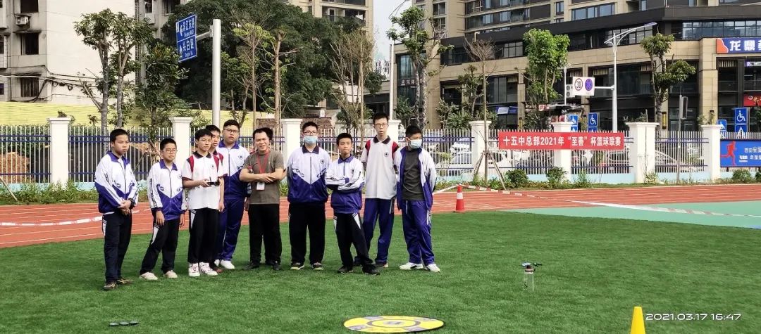 广西无人机培训中专班,广西科技商贸高级技工学校无人机